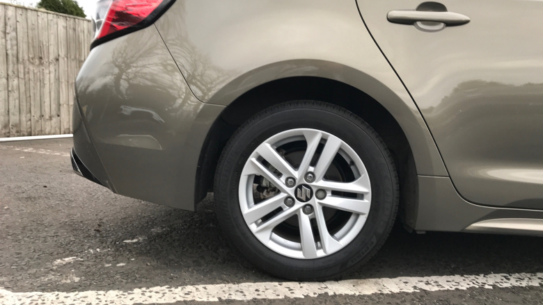 Suzuki Swace 1.8 Hybrid Ultra 5dr CVT Hybrid Estate